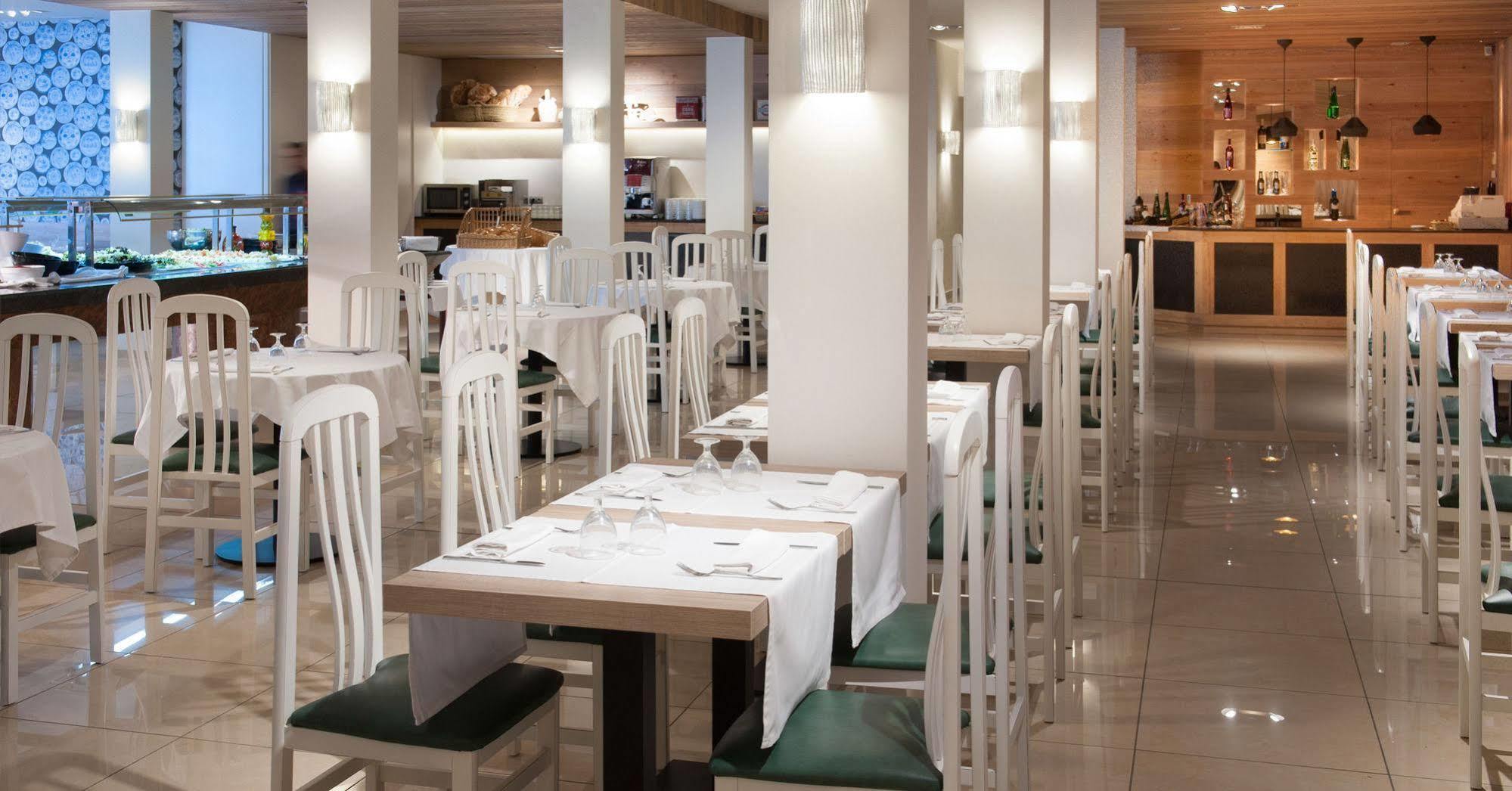 Hotel Rosa Nautica Malgrat de Mar Ngoại thất bức ảnh